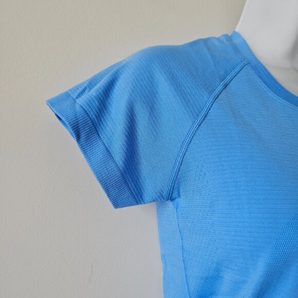 NWT LULULEMON AEBL/AEBL Blue Swiftly Tech Short Sleeve 2.0 Crew Top 6 - Picture 4 of 10